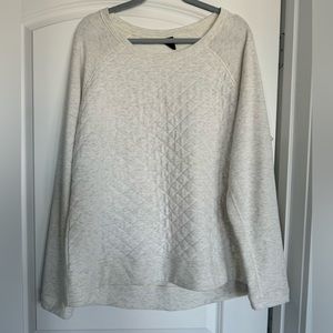 32 degrees crewneck sweatshirt